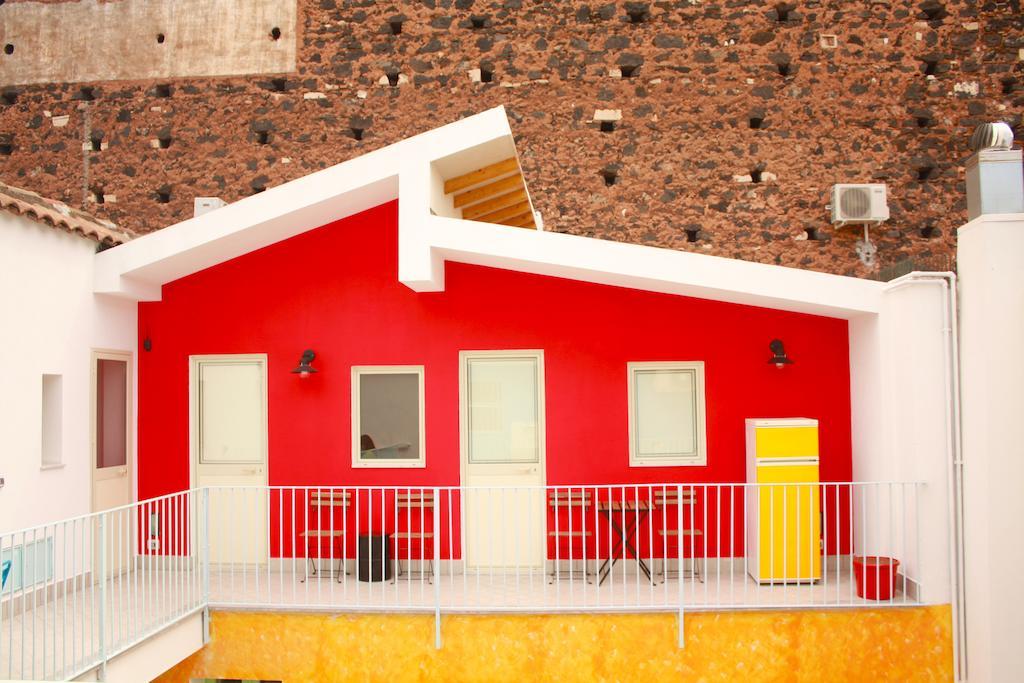 Hostel City-in *